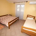 Lena Apartment *