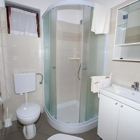 Apartman Lena Premantura